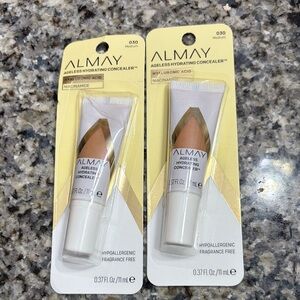 Almay Hydrating Concealer with Hyaluronic Acid - Medium 030 Set of 2
